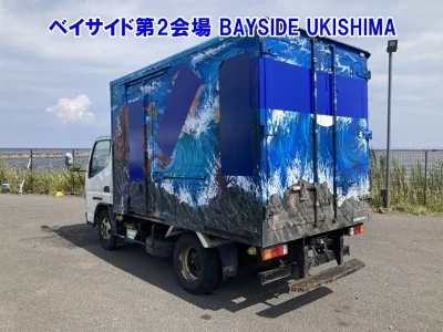 MITSUBISHI CANTER