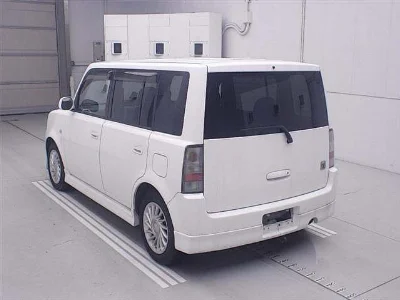 TOYOTA BB