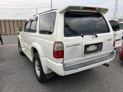 TOYOTA HILUX SURF