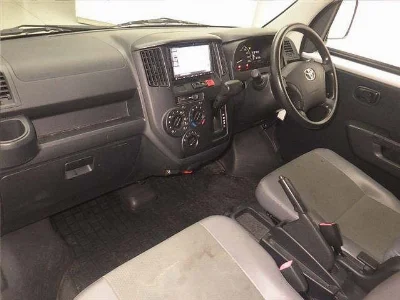 TOYOTA TOWN ACE VAN
