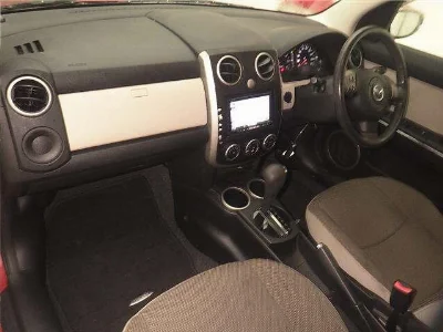MAZDA VERISA