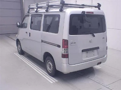 TOYOTA LITE ACE VAN