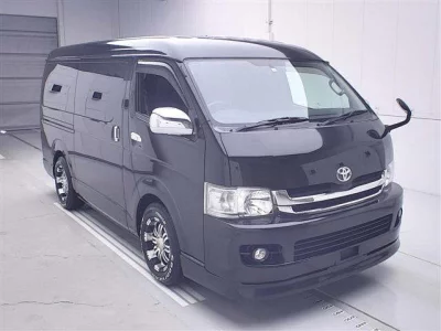 TOYOTA REGIUS ACE VAN