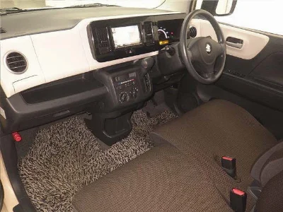 SUZUKI MRWAGON