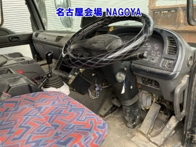 ISUZU GIGA