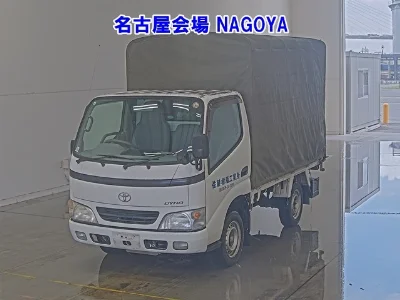 TOYOTA DYNA
