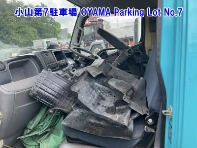 MITSUBISHI CANTER