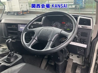 MITSUBISHI FUSO FIGHTER