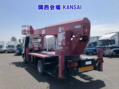 MITSUBISHI FUSO FIGHTER