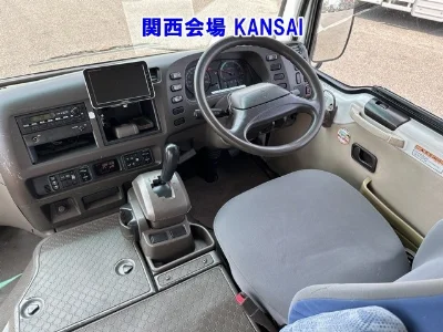 MITSUBISHI FUSO ROSA