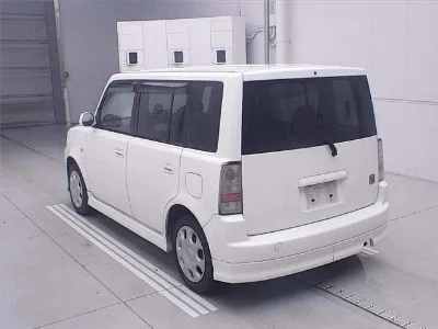 TOYOTA BB