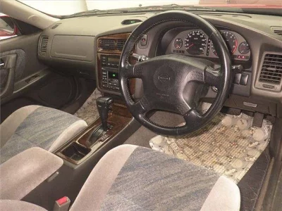 NISSAN STAGEA
