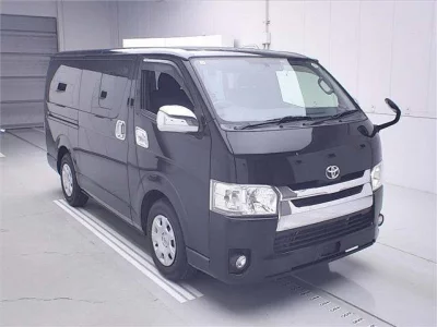 TOYOTA REGIUS ACE VAN