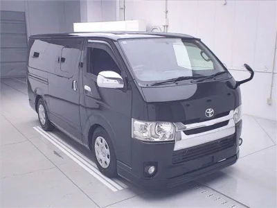 TOYOTA REGIUS ACE VAN