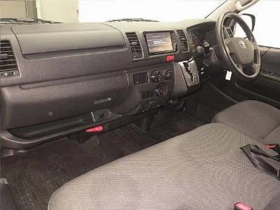 TOYOTA REGIUS ACE VAN