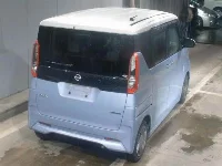 Цена авто Nissan Roox с аукционов Японии, номер кузова B45A, пробег 28 000, оценка 8