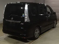 Цена авто Nissan Serena с аукционов Японии, номер кузова HFC26, пробег 116 000, оценка 2