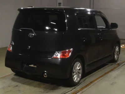 TOYOTA BB