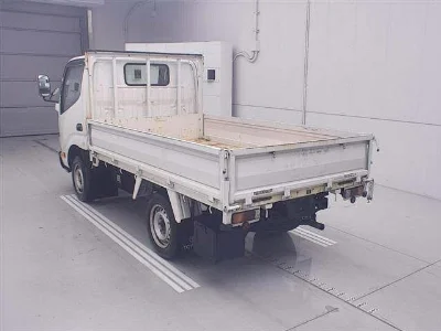 TOYOTA DYNA