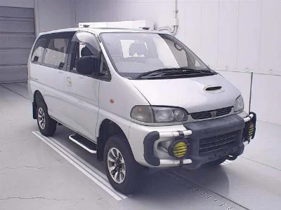 MITSUBISHI DELICA