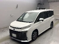 Цена авто Toyota Voxy с аукционов Японии, номер кузова MZRA90W, пробег 38 000, оценка 1