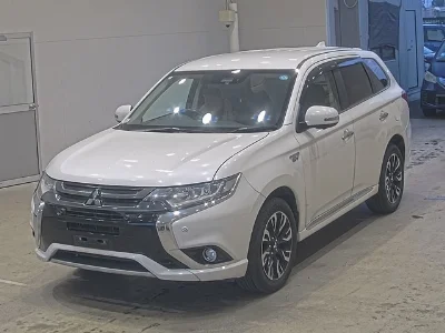 MITSUBISHI OUTLANDER PHEV