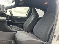 Цена авто Toyota Yaris с аукционов Японии, номер кузова MXPH10, пробег 90 000, оценка 3