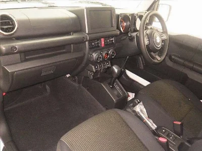 SUZUKI JIMNY NOMADE