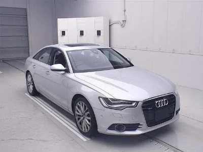 AUDI A6 AVANTE