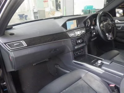 MERCEDES BENZ E CLASS STATION WAGON