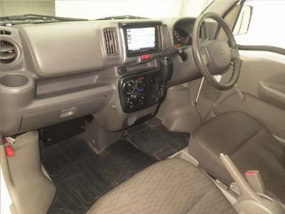 MITSUBISHI MINICAB