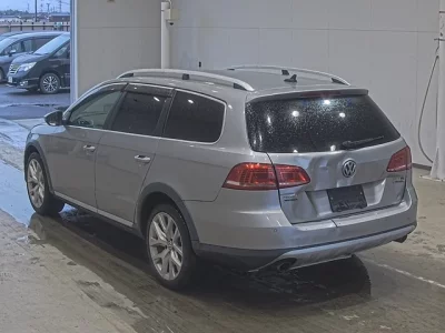 VOLKSWAGEN PASSAT ALLTRACK