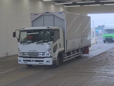 ISUZU FORWARD