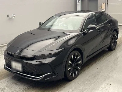 TOYOTA CROWN CROSSOVER