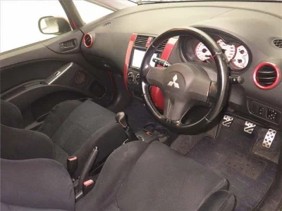 MITSUBISHI COLT