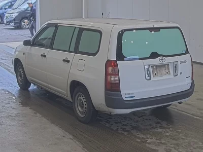 TOYOTA SUCCEED