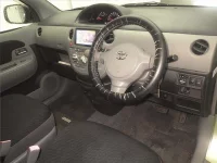 Цена авто Toyota Sienta с аукционов Японии, номер кузова NCP81G, пробег 139 000, оценка 6