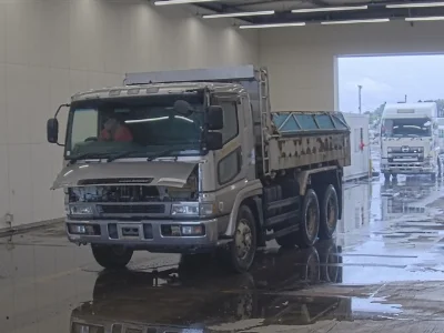 MITSUBISHI FUSO SUPER GREAT