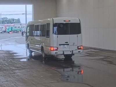 TOYOTA COASTER
