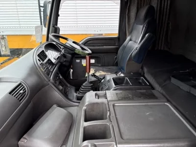 ISUZU GIGA