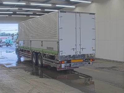 ISUZU GIGA