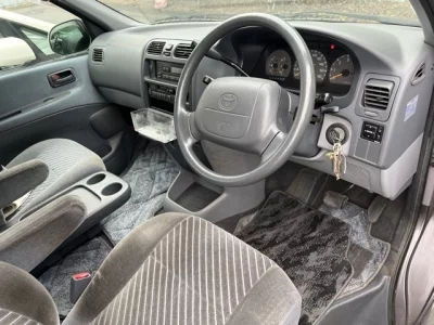 TOYOTA GRANVIA