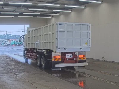 MITSUBISHI FUSO SUPER GREAT