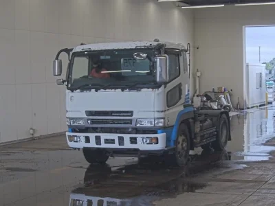 MITSUBISHI FUSO SUPER GREAT