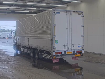 ISUZU GIGA
