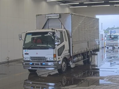 MITSUBISHI FUSO FIGHTER