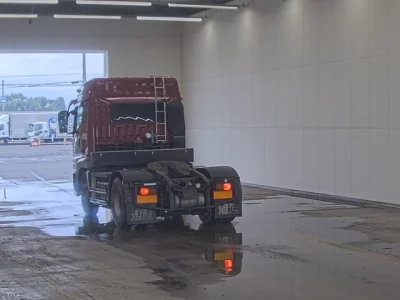 MITSUBISHI FUSO SUPER GREAT