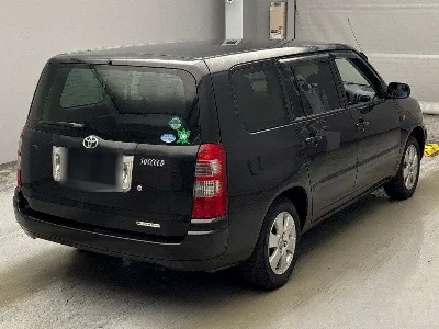 TOYOTA SUCCEED