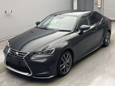 LEXUS IS