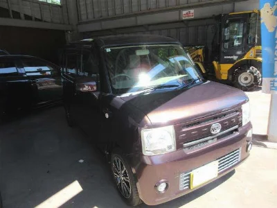 DAIHATSU MOVE CONTE